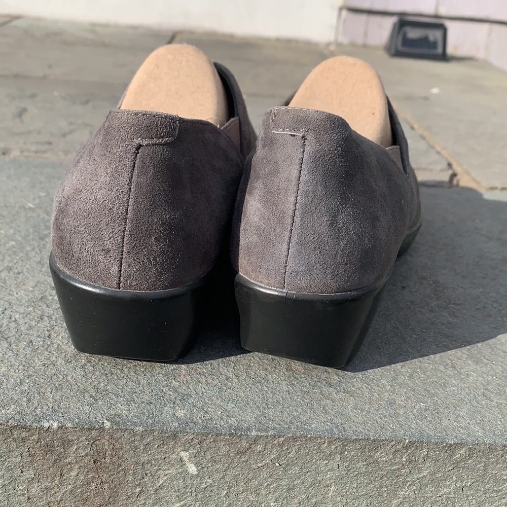 Dansko Clogs - Picture 3 of 7